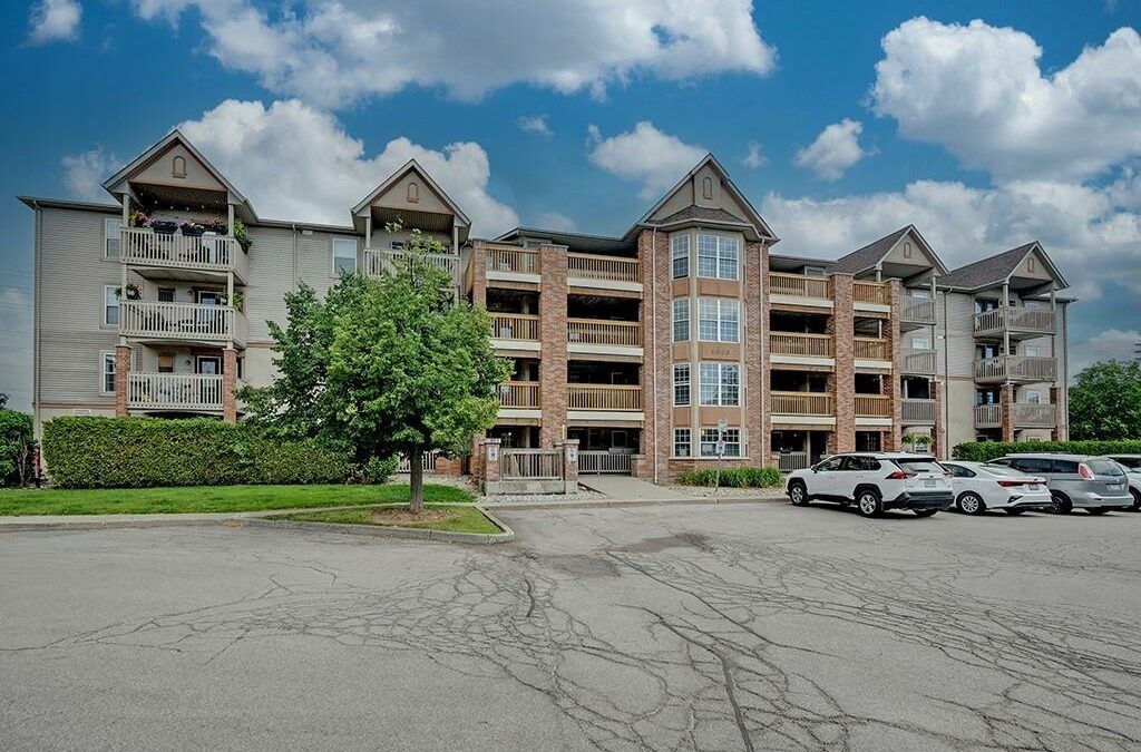 UNIT 309 – 4003 KILMER DR, BURLINGTON, L7M4M1